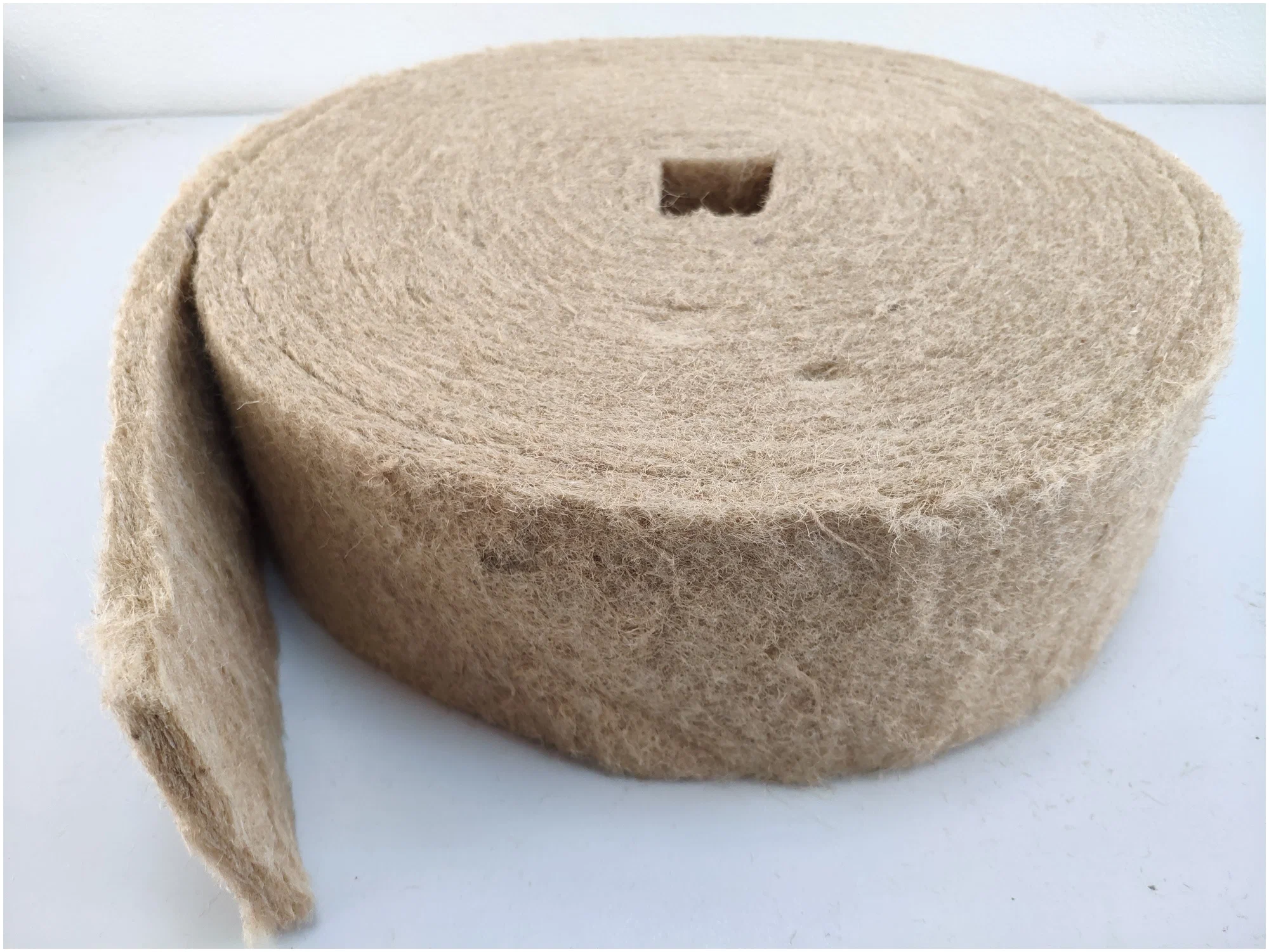 Межвенцовый утеплитель Льняной войлок